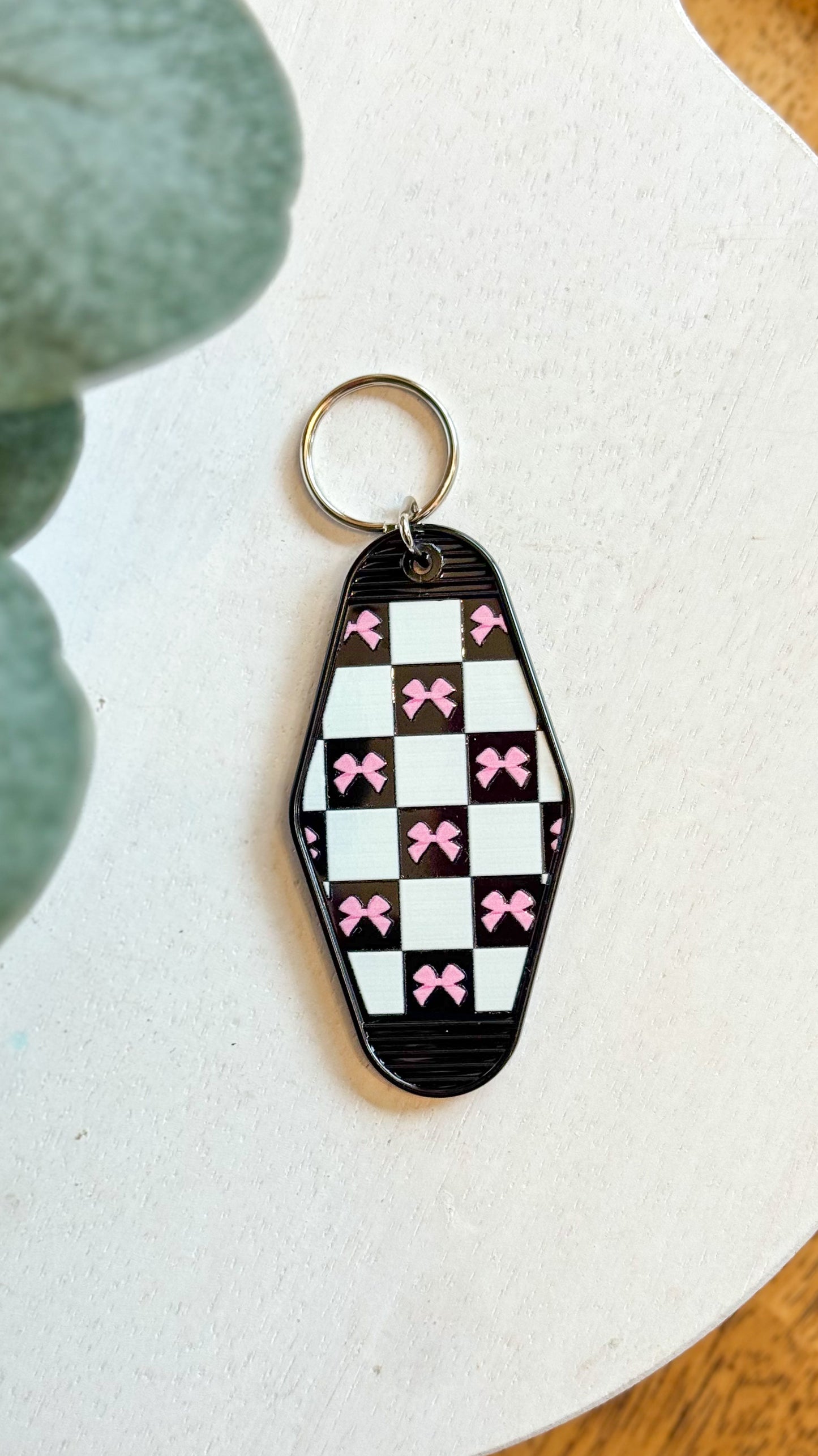 Checkered Bows Keychain