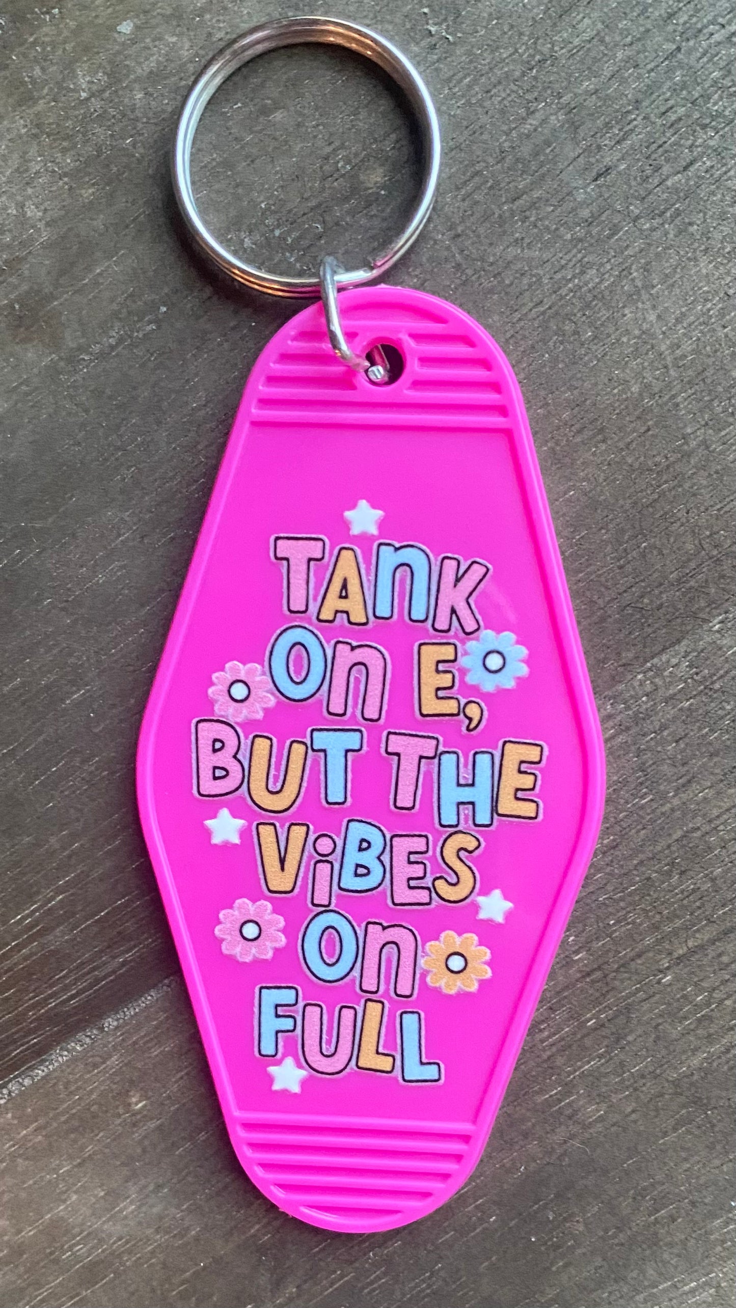 Tank on E, Vibes on Full Keychain